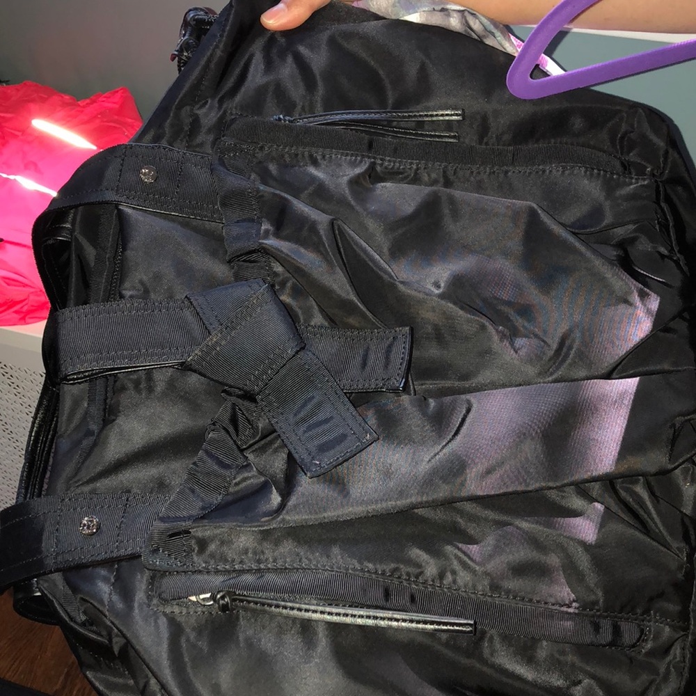 LULU LEMON GYM AND TRAVEL BAG